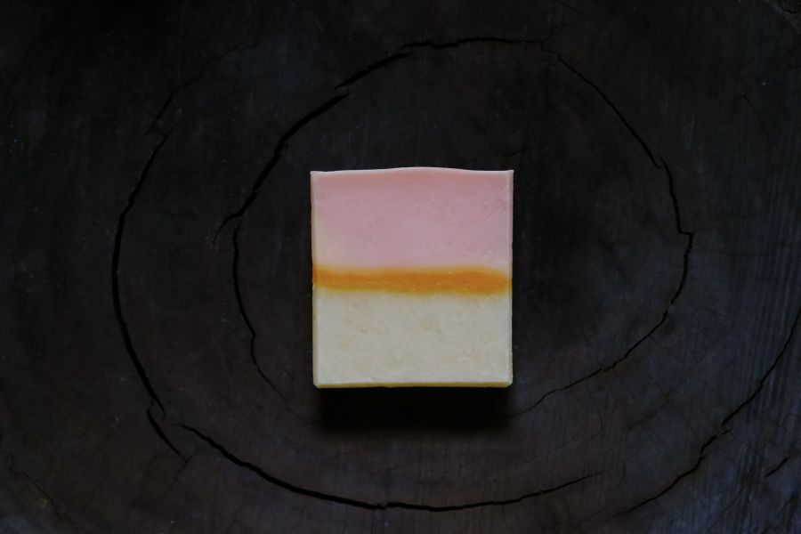 日｜中性肌適用 SUVIDA,SOAP,手工皂,沐浴,洗澡,精油,藝術,天然,儀式感,實用交換禮物,冷製皂,天然保濕因子,友善肌膚,環境友善,極簡生活,減少瓶瓶罐罐,無動物實驗,台灣製造,MADEINTAIWAN