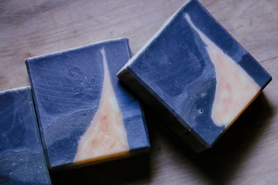 流淌｜中性肌適用 SUVIDA,SOAP,手工皂,沐浴,洗澡,精油,藝術,天然,儀式感,實用交換禮物,冷製皂,天然保濕因子,友善肌膚,環境友善,極簡生活,減少瓶瓶罐罐,無動物實驗,台灣製造,MADEINTAIWAN
