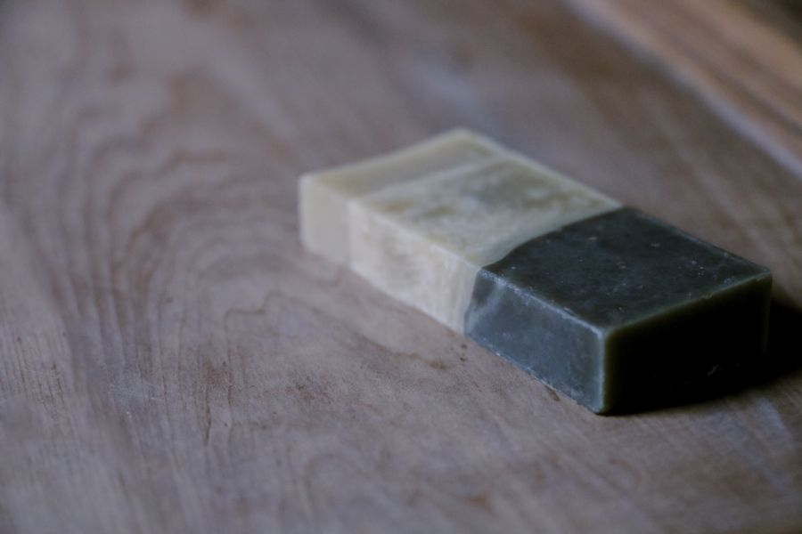 艾安/隨身小皂 SUVIDA,SOAP,手工皂,沐浴,洗澡,精油,藝術,天然,儀式感,實用交換禮物,冷製皂,天然保濕因子,友善肌膚,環境友善,極簡生活,減少瓶瓶罐罐,無動物實驗,台灣製造,MADEINTAIWAN