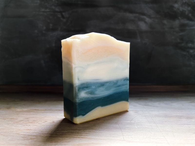 山川｜中性肌適用 SUVIDA,SOAP,手工皂,沐浴,洗澡,精油,藝術,天然,儀式感,實用交換禮物,冷製皂,天然保濕因子,友善肌膚,環境友善,極簡生活,減少瓶瓶罐罐,無動物實驗,台灣製造,MADEINTAIWAN,COLD PROCESS SOAP