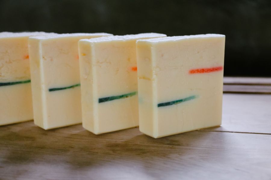 論夏｜中性肌適用 SUVIDA,SOAP,手工皂,沐浴,洗澡,精油,藝術,天然,儀式感,實用交換禮物,冷製皂,天然保濕因子,友善肌膚,環境友善,極簡生活,減少瓶瓶罐罐,無動物實驗,台灣製造,MADEINTAIWAN