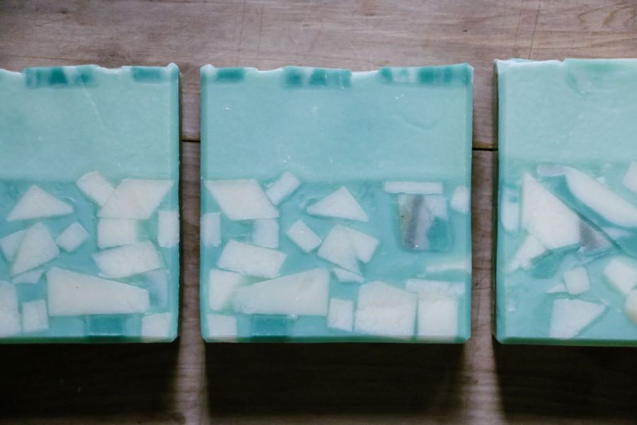 躺｜乾性肌適用 SUVIDA,SOAP,手工皂,沐浴,洗澡,精油,藝術,天然,儀式感,實用交換禮物,冷製皂,天然保濕因子,友善肌膚,環境友善,極簡生活,減少瓶瓶罐罐,無動物實驗,台灣製造,MADEINTAIWAN