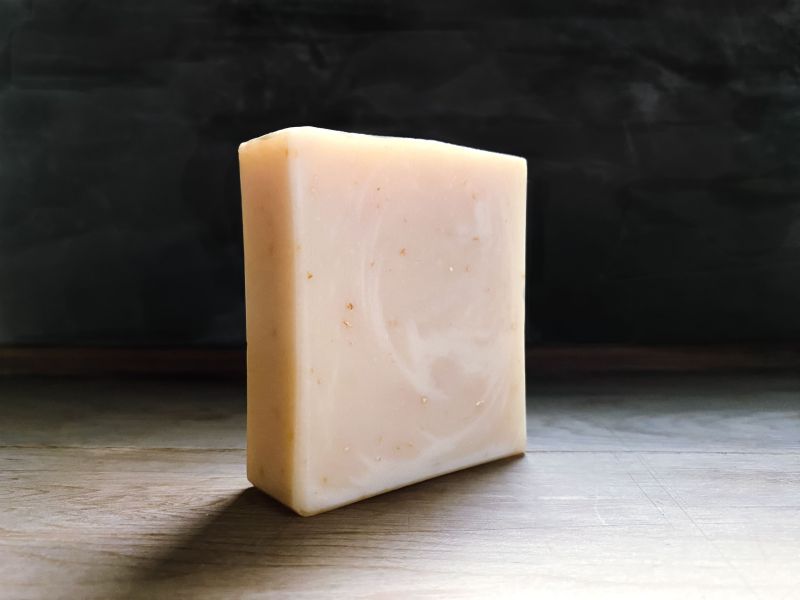 乳矣島｜微香型｜敏感肌適用 SUVIDA,SOAP,手工皂,沐浴,洗澡,精油,藝術,天然,儀式感,實用交換禮物,冷製皂,天然保濕因子,友善肌膚,環境友善,極簡生活,減少瓶瓶罐罐,無動物實驗,台灣製造,MADEINTAIWAN