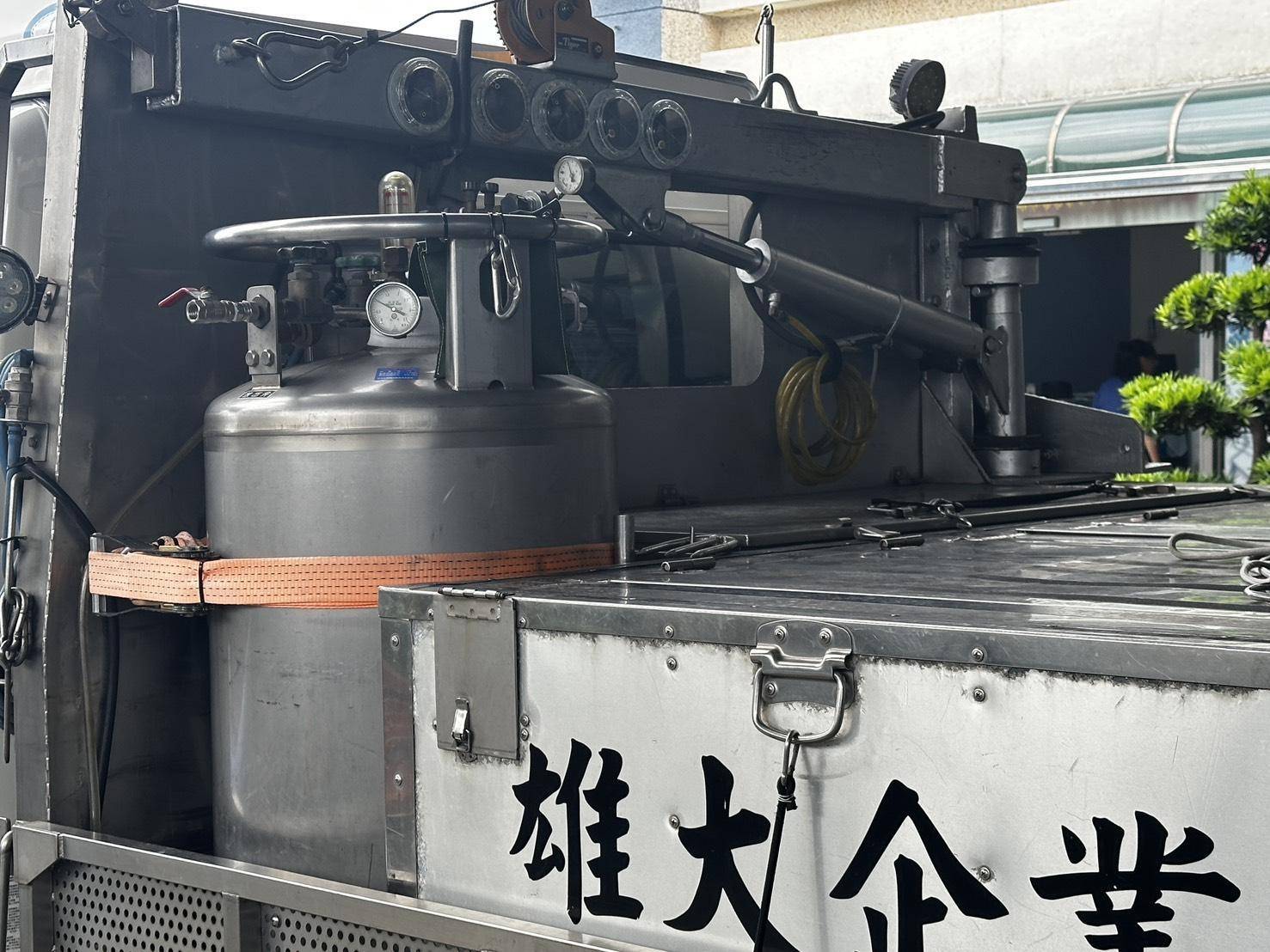 溪和水產_白蝦