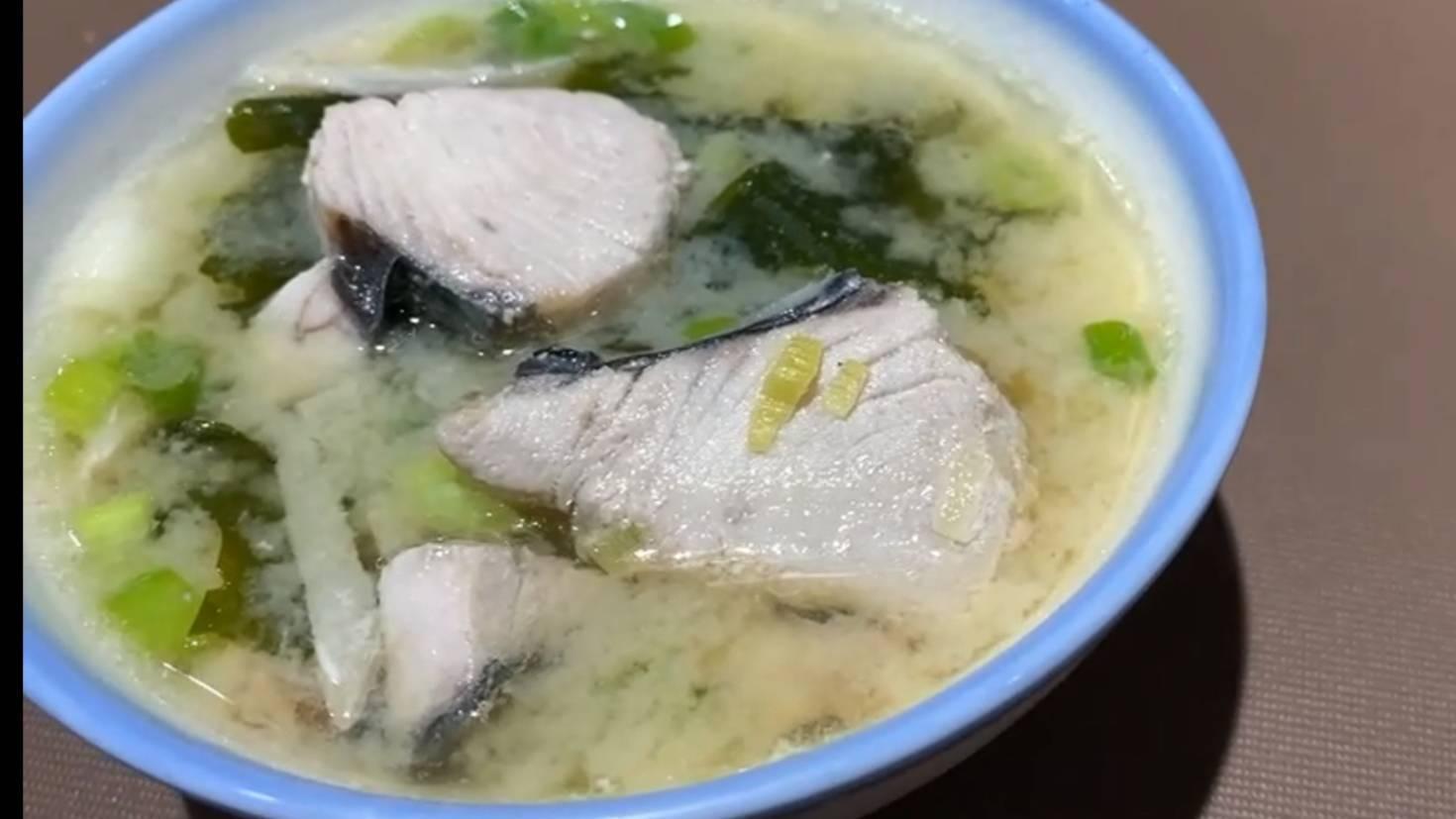 溪和水產_鰹魚魚湯
