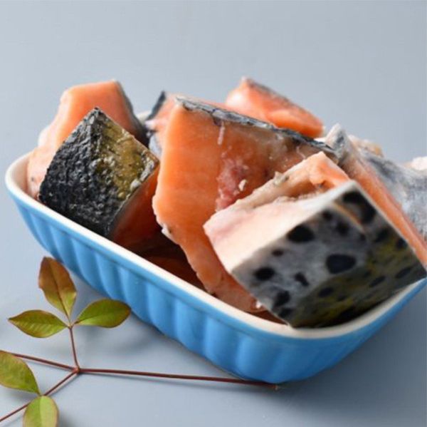 鮭魚-頭尾(500g) 鮭魚頭尾,鮭魚,溪和水產,宜蘭,海鮮,永續海洋