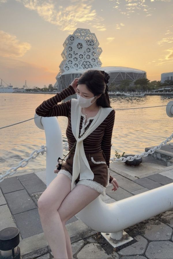 現貨 – 小雪人毛毛短褲 