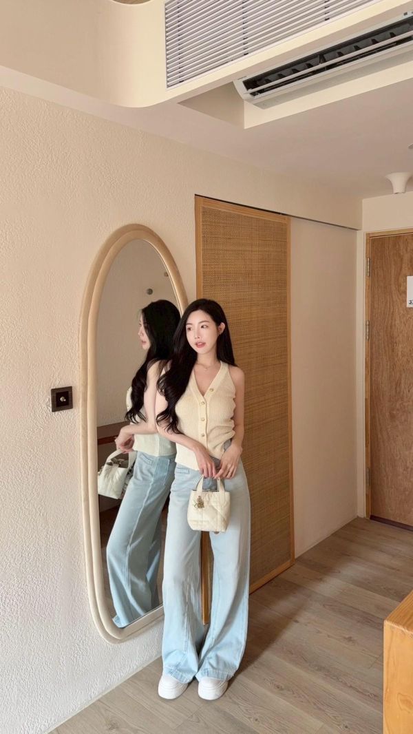 闆娘激推 ⋆ 版型極好闊腿牛仔褲 