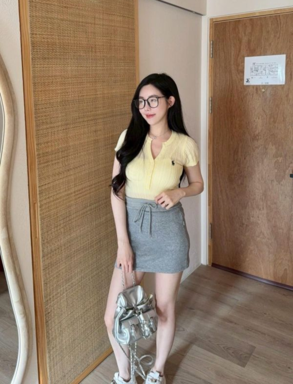 春夏款針織上衣 