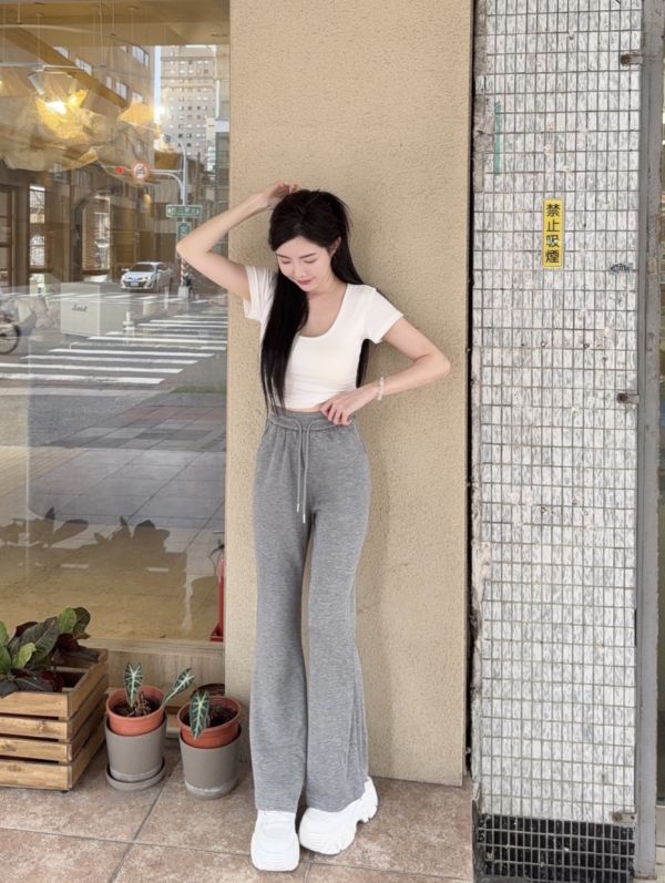 現貨 – 好身材罩杯T 