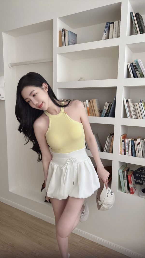 現貨 – 設計款澎澎褲裙 