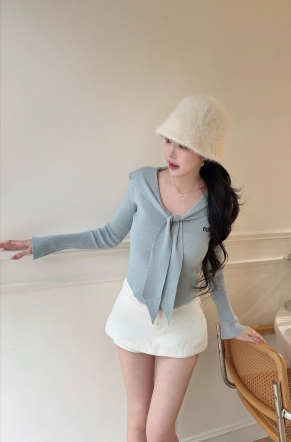 現貨 – miumiu水手領針織上衣 