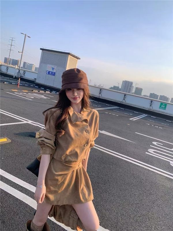 現貨 – 復古翻領麂皮連身裙 