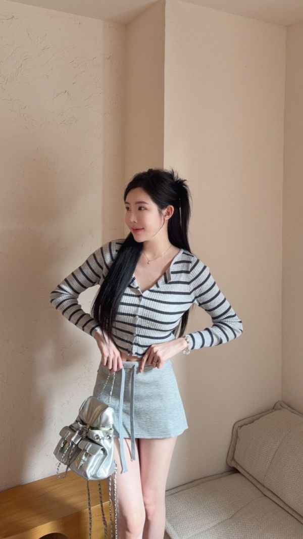 現貨 – 條紋針織小外套 