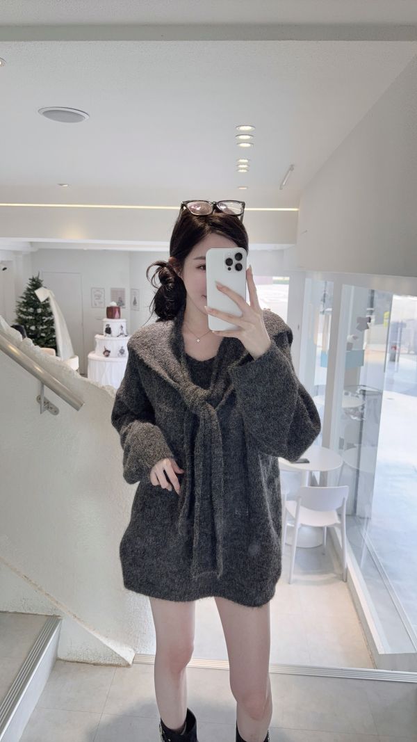 現貨 – 慵懶軟糯披肩毛衣 