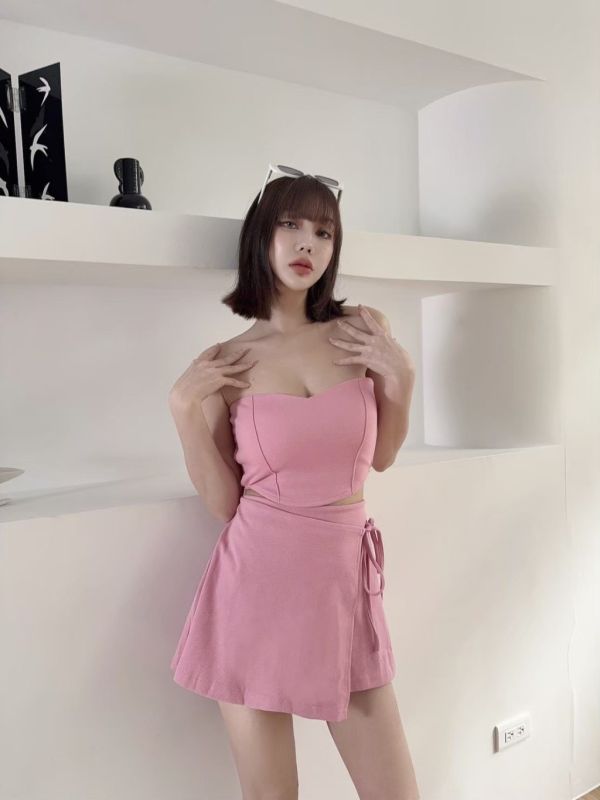 現貨 — 桃心領套裝 
