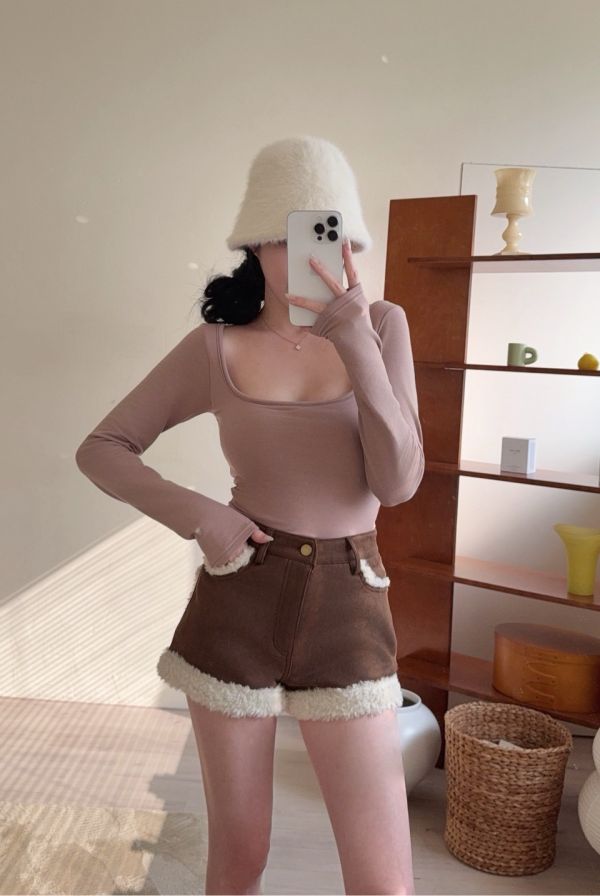 現貨 – 好身材方領發熱衣 