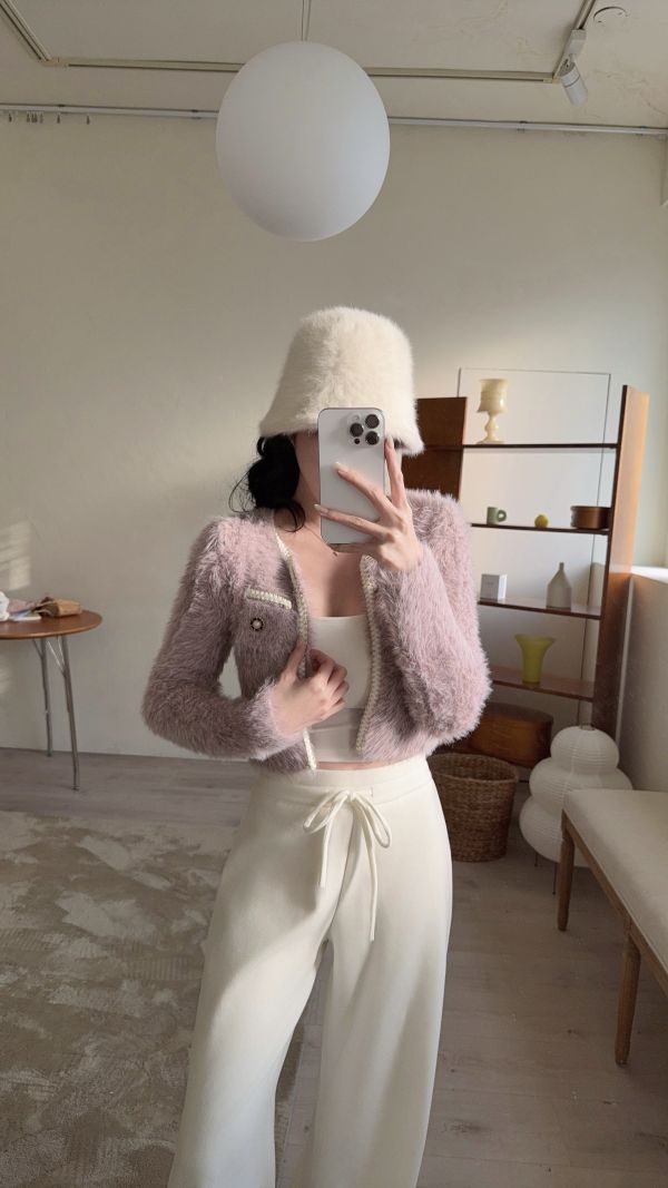 現貨 – 小香風海馬毛滾邊外套 