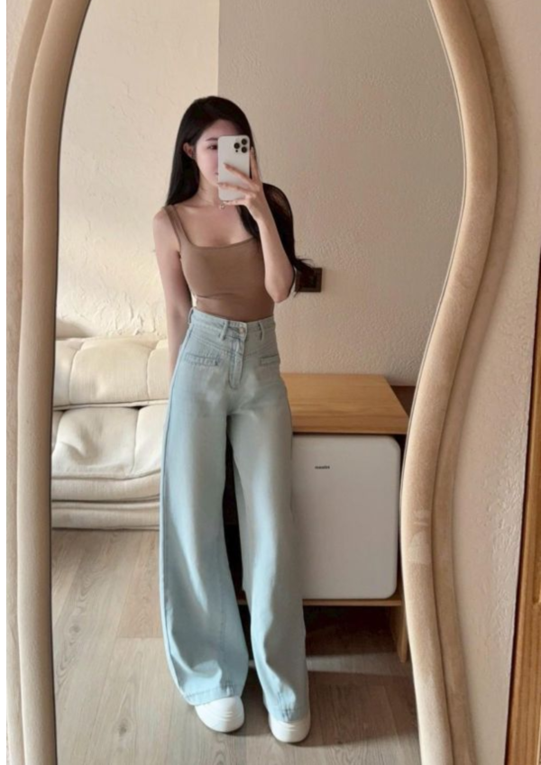 闆娘激推 ⋆ 歐美款方領小背心 