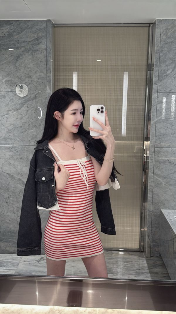 拼接牛仔外套 