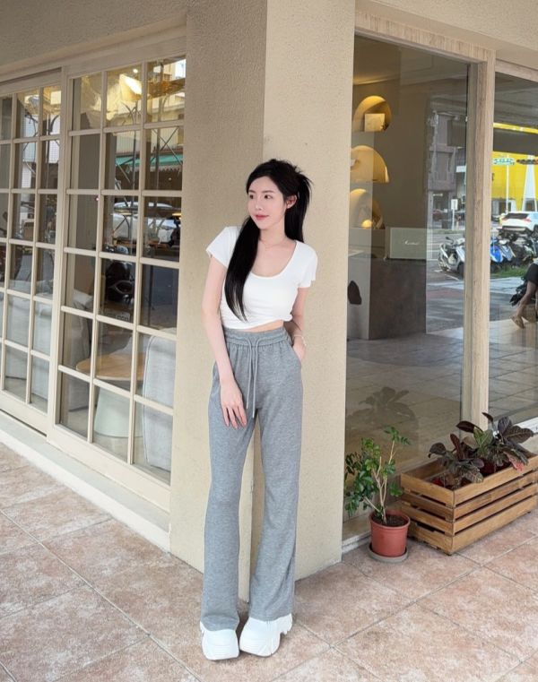 現貨 – 好身材罩杯T 