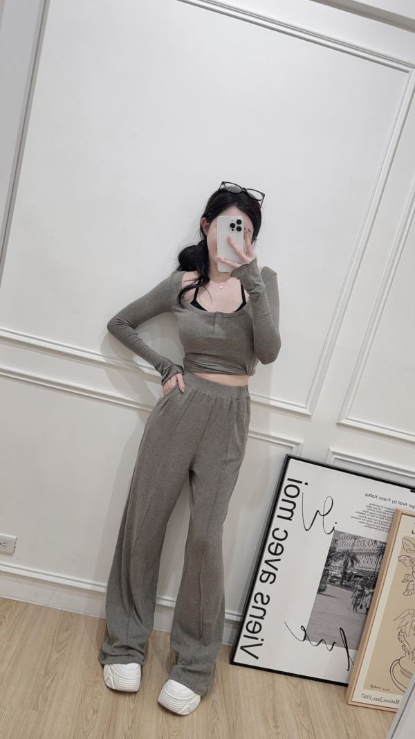 現貨 – 假兩件式長褲套裝 