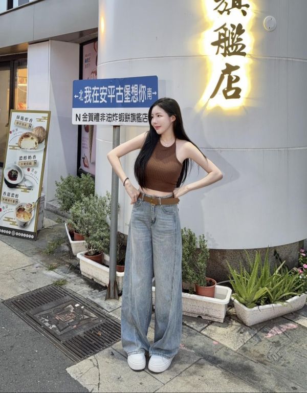 本期必收 ⋆ 繞脖綁帶削肩背心 