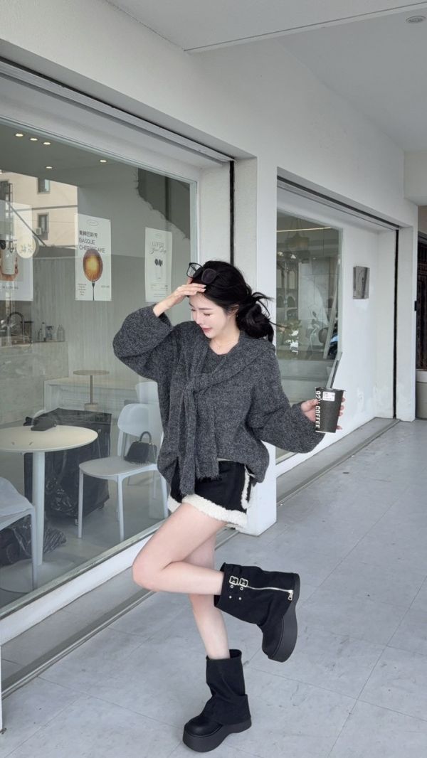 現貨 – 慵懶軟糯披肩毛衣 
