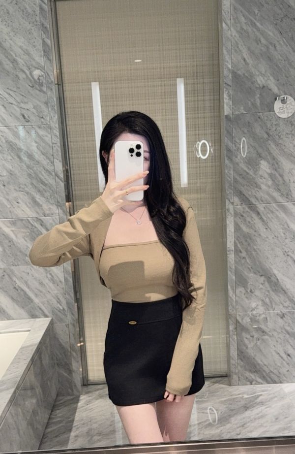 現貨 – 御姐平口兩件式上衣 