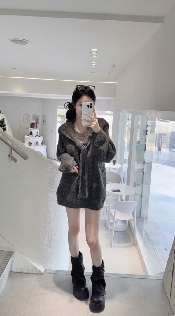 現貨 – 慵懶軟糯披肩毛衣 