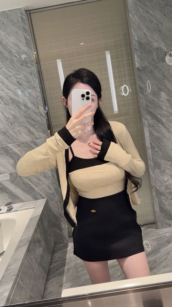 現貨 – 溫柔必備兩件式上衣 