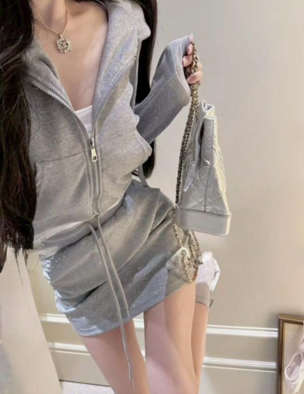 本期必收⋆ 𐙚 ̊.鑽鑽短裙套裝 