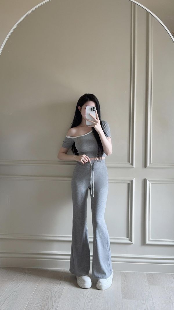 現貨 – 斜肩撞色套裝 