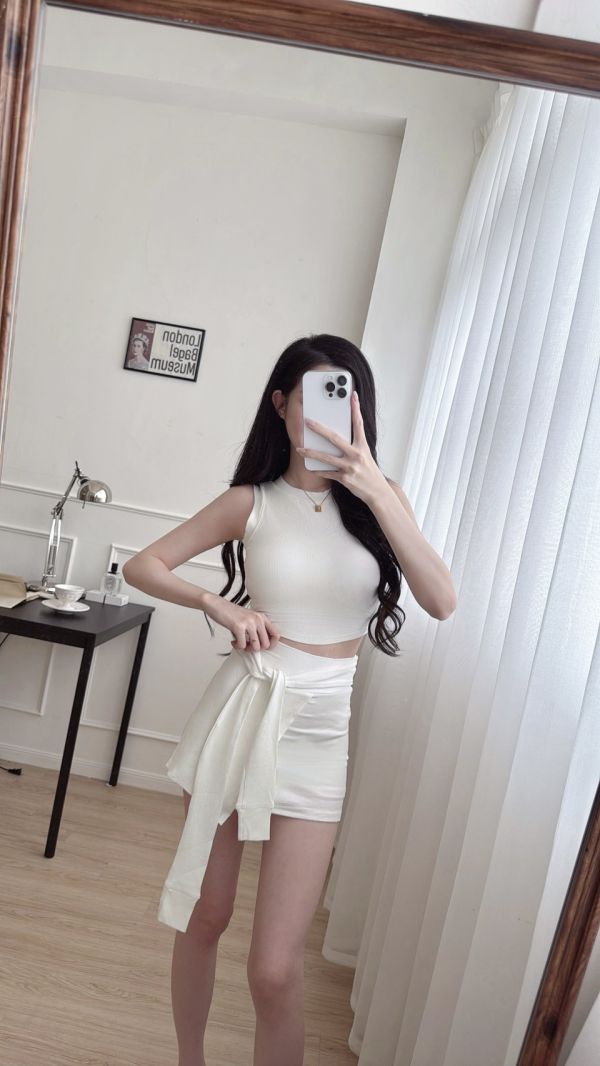 現貨 – 設計款綁帶兩件套裝 