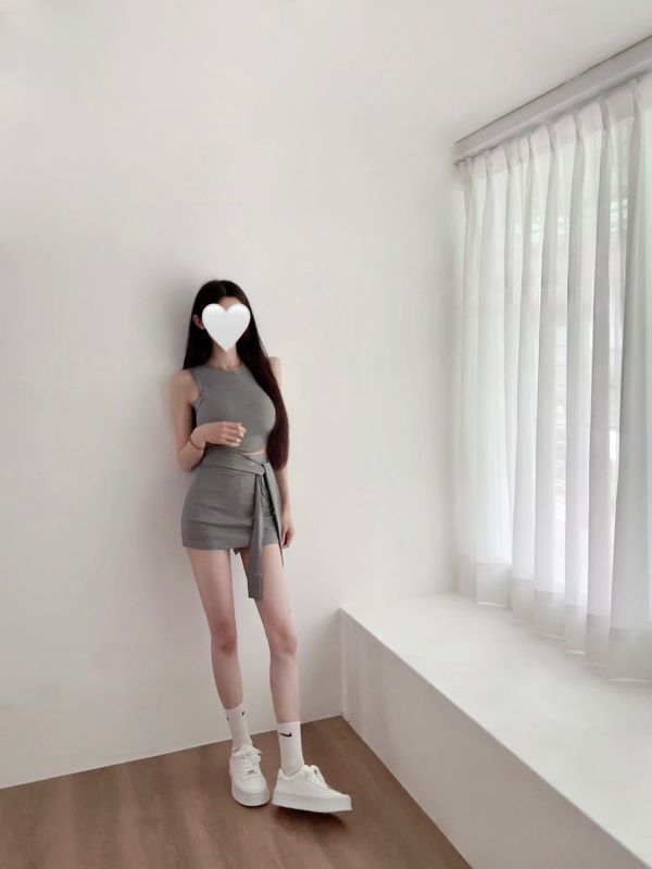 現貨 – 設計款綁帶兩件套裝 