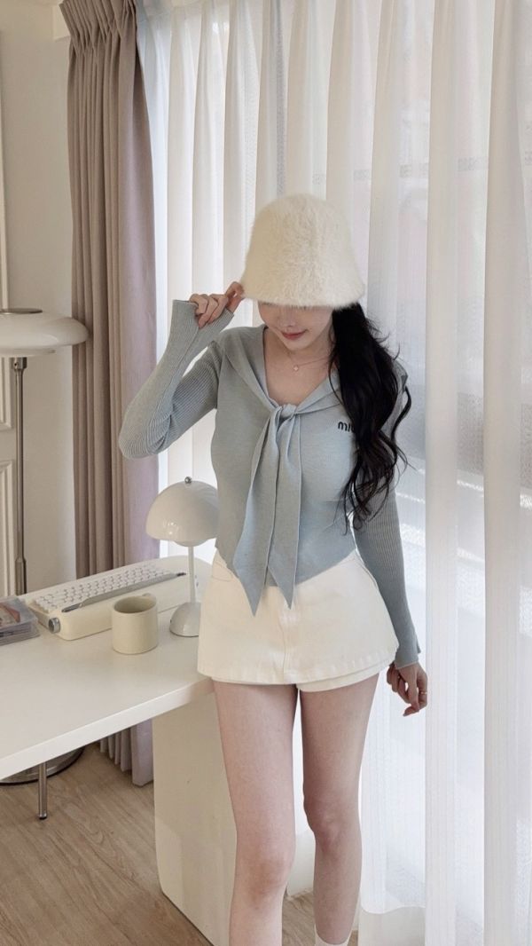 現貨 – miumiu水手領針織上衣 