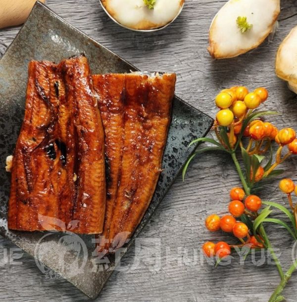 買3送1 在家也能吃鰻魚飯 兩種款式提供選擇 不同工法不同風味 外銷等級    嬌貴頂級蒲燒鰻魚 
