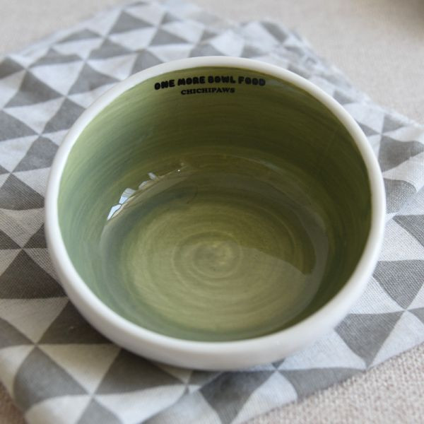 【主子用餐儀式感】奶油泡芙寵物陶瓷碗 寵物碗*顏色隨機* 
