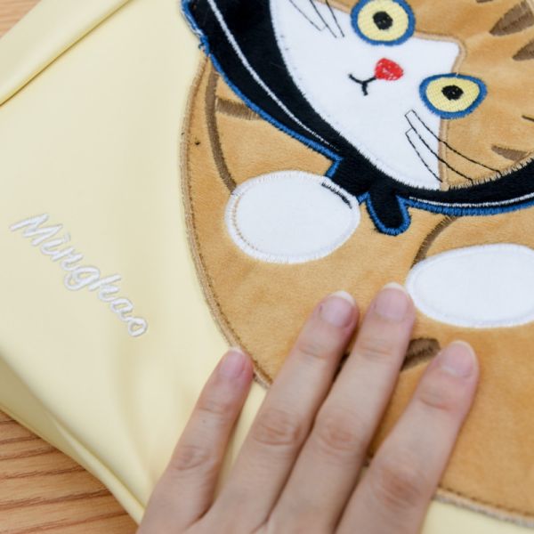 【柔軟又有型】慵懶橘貓大容量單肩包 