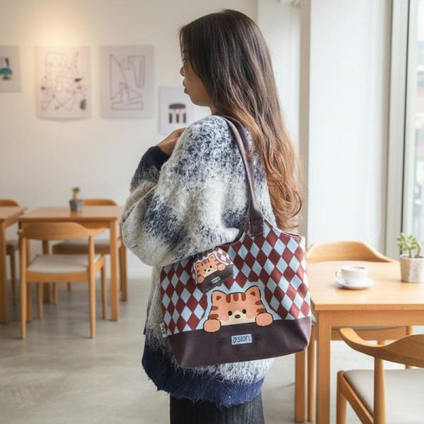 【大容量高CP值】高顏值可愛貓貓通勤托特包 附帶掛件 