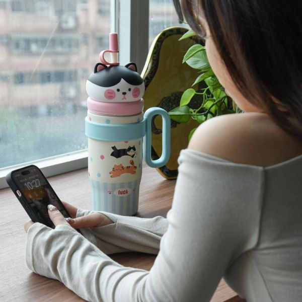 【大口暢飲大補水】中分小貓冰霸800ml保溫杯 