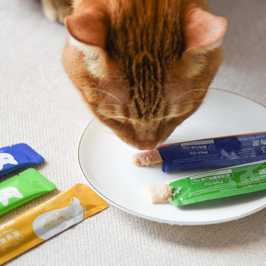 Drink me! 元氣Plus 黃金魚油貓肉泥 