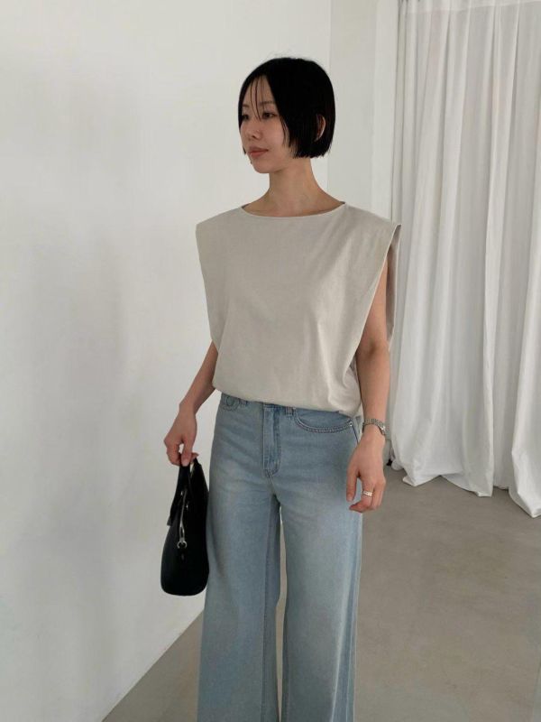坎肩造型上衣 造型背心