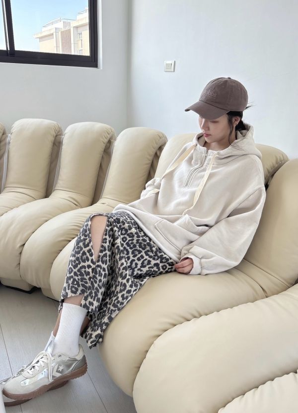 拉鍊大口袋帽Ｔ 大口袋帽Ｔ