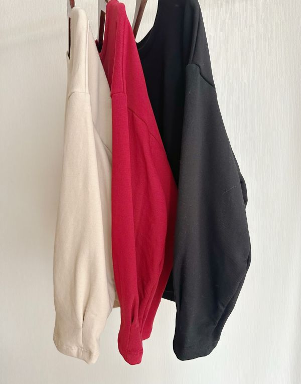 弧型手袖刷毛上衣 弧型袖上衣