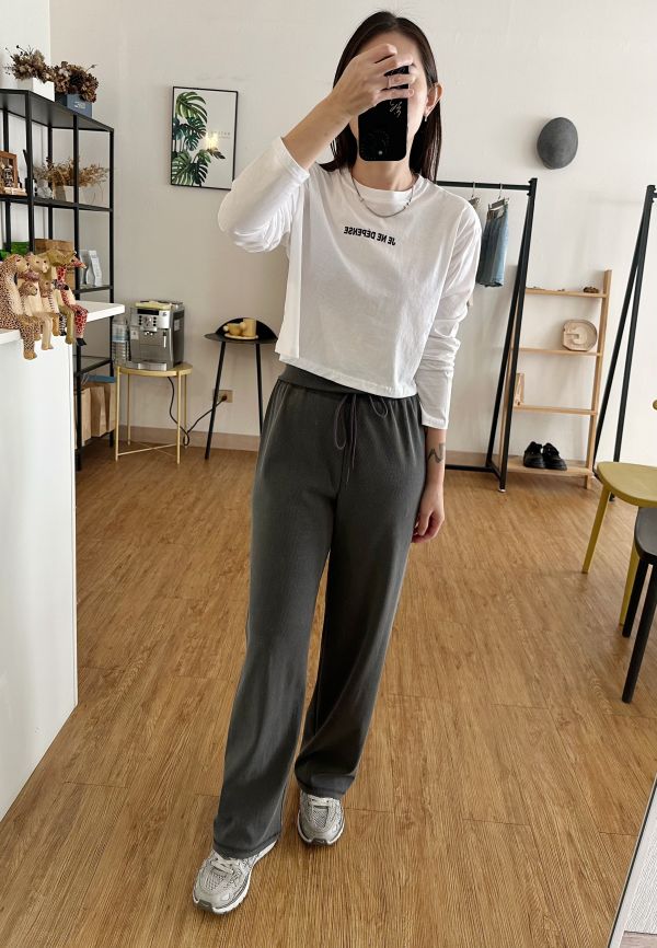 小英字短版Ｔ 短版棉Ｔ