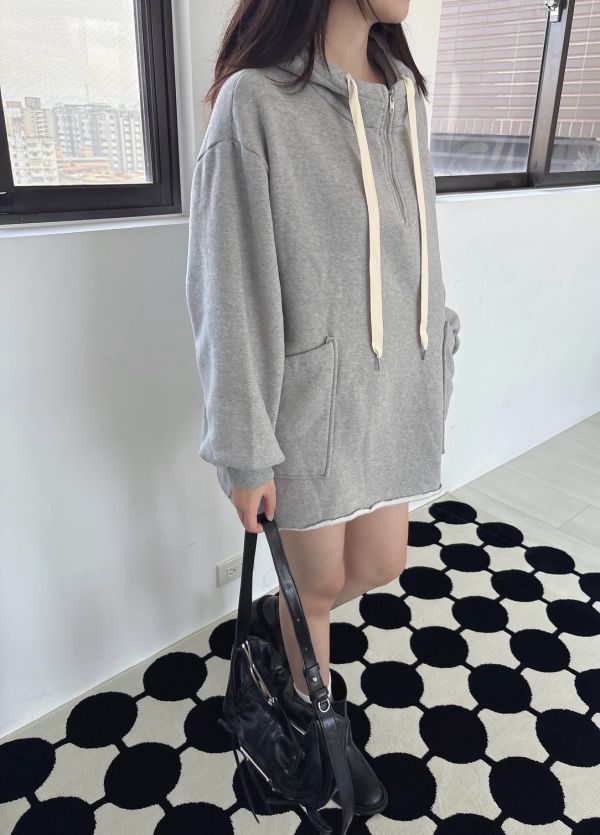 拉鍊大口袋帽Ｔ 大口袋帽Ｔ