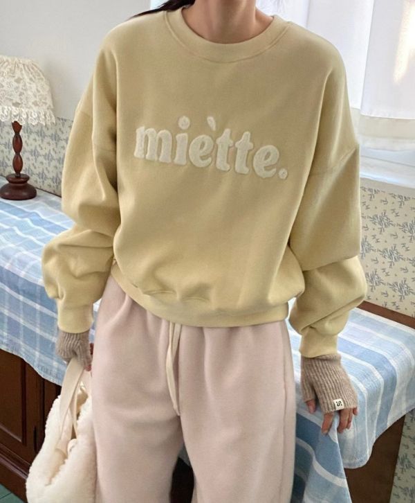 刺繡英字大學Ｔ 大學Ｔ