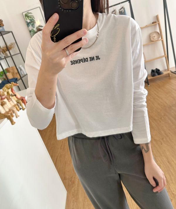 小英字短版Ｔ 短版棉Ｔ