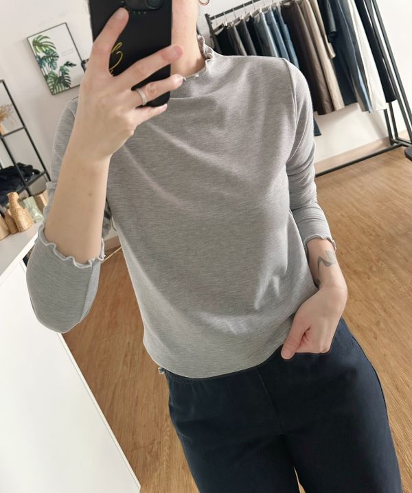 捲邊內薄刷毛Ｔ 內刷毛棉Ｔ